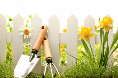 Load-based and cubic-yard quote options for local gardening work