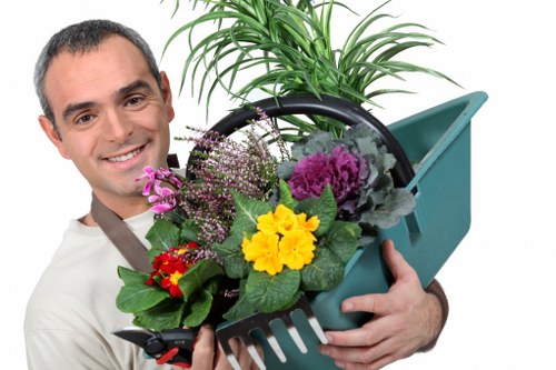 Governing law and final service terms for gardeners